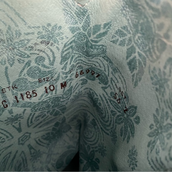 Corral Vintage Fringe Boots - Picture 2 of 10